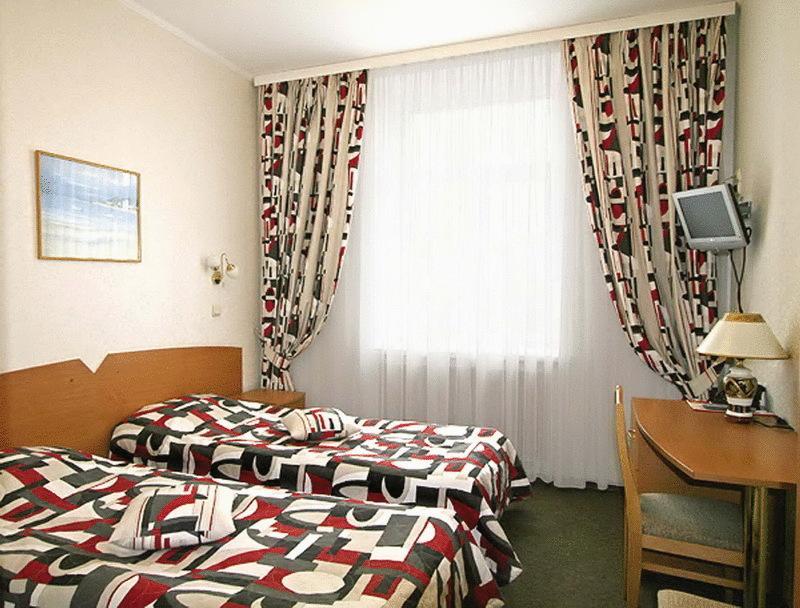 Vostok Hotel Moscow Room photo
