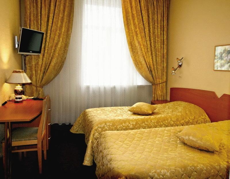 Vostok Hotel Moscow Room photo